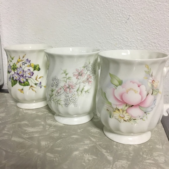 hitkari Other - BOGO 🆓 - 3 Hitkari Bone China teacups